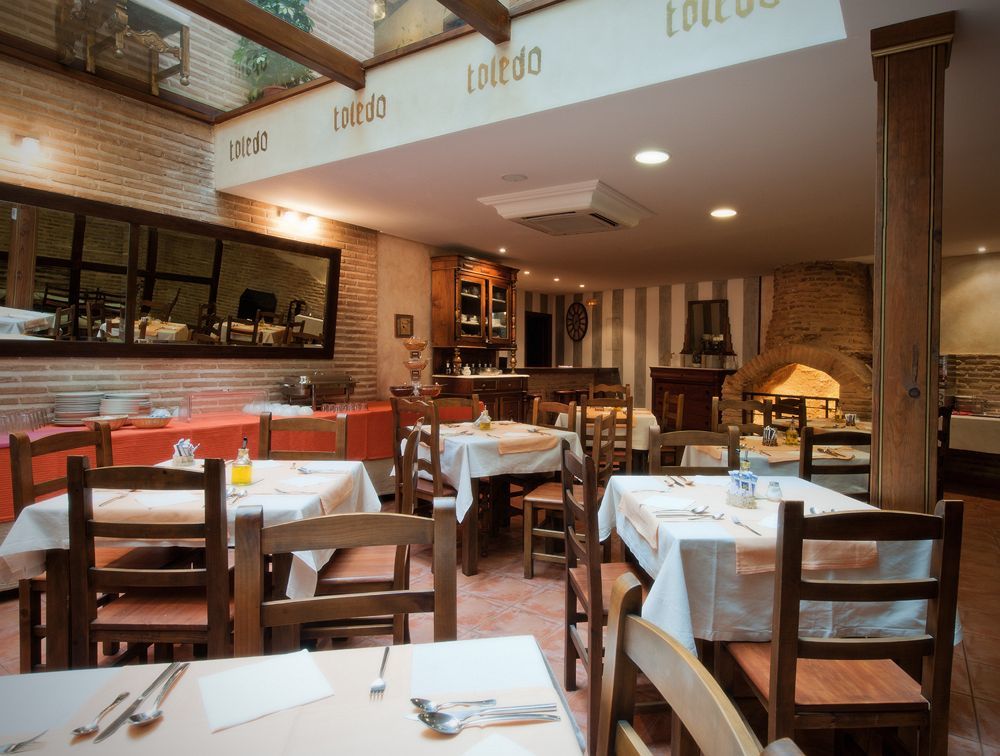 Yit Puerta Bisagra Hotel Toledo Exterior foto